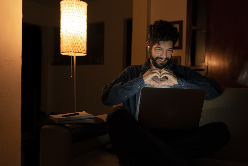 Learn different ways to say I love you in Spanish